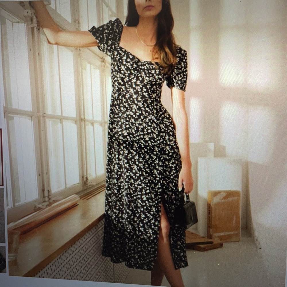 & Other Stories Flowy Puff Sleeve MIDI Dress